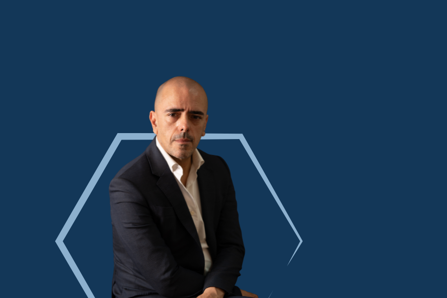 Procure as melhores soluções de crédito com a Maxfinance Exemplar 